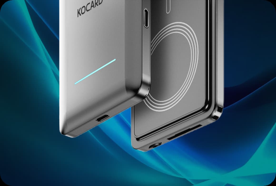 KOCARD Multifunctional Portable SSD with dual SD and TF card slots, MagSafe mount, and pass-through PD charging